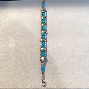 Very Eloquent Silver Tone Bracelet w/Blue Beads